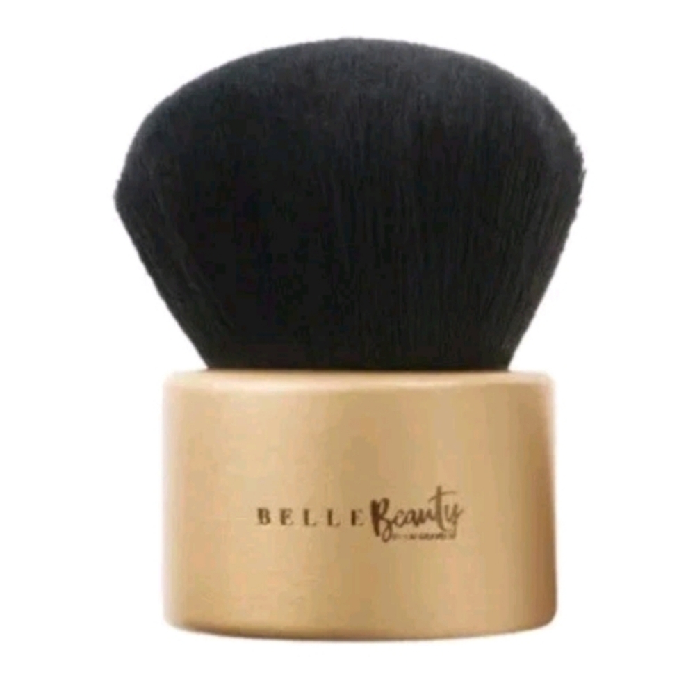 Belle Beauty Kabuki Brush. New In Packaging.